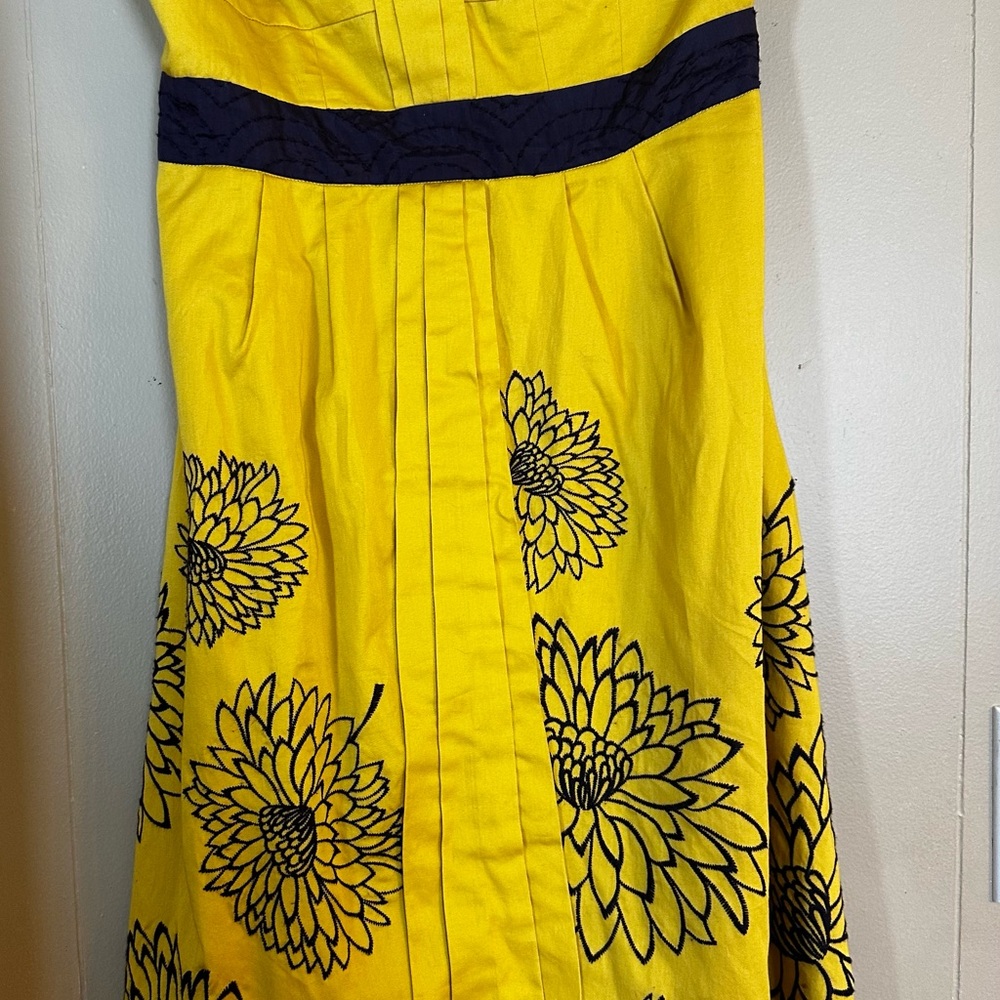 Floreat Yellow Strapless Dress with Purple Accents - Picture 3 of 8